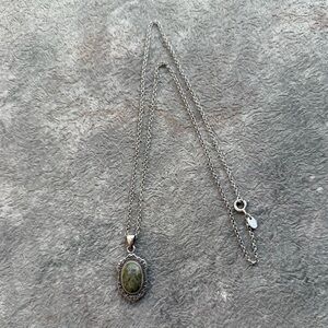 Elegant Sterling Silver Ireland Catholic Connemara Marble Irish Pendant Necklace